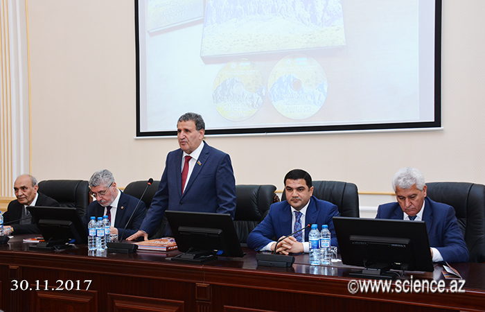 В НАНА состоялась презентация «Нахчыванского диалектологического атласа азербайджанского языка»