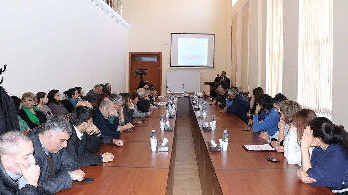 Institute of Economics hosted a conference dedicated to the 100th anniversary of the Azerbaijan Democratic Republic