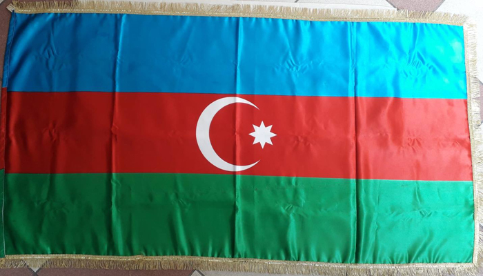 Milli Azərbaycan Tarixi Muzeyində aprel döyüşləri qəhrəmanına məxsus Azərbaycan bayrağı qorunur
