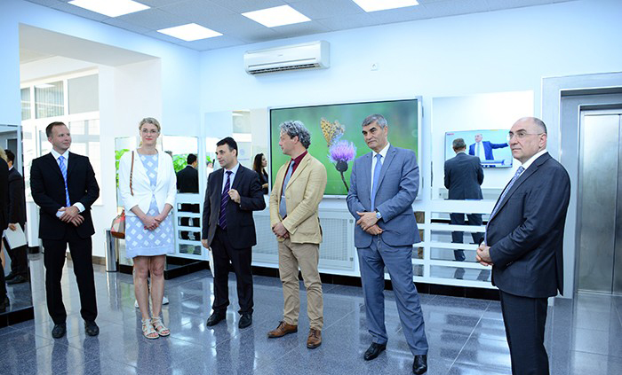 Head of the EaPConnect project visits the Institute of Information Technology