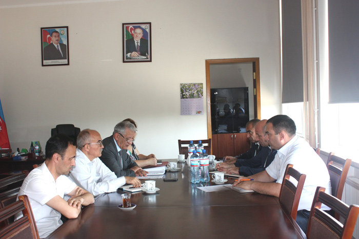 В НАНА состоялась встреча с представителями Аграрного научно-информационного центра Министерства сельского хозяйства