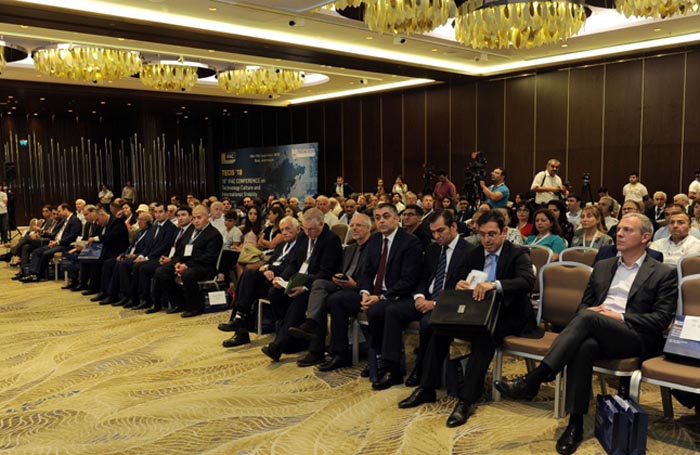 Академик Тельман Алиев выступил с докладом на престижной международной конференции по автоматизации в Баку