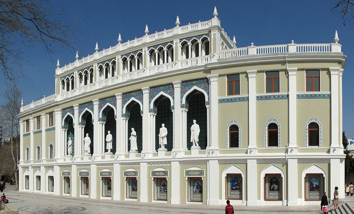 Национальный музей азербайджанской литературы НАНА объявляет конкурс на вакантные должности