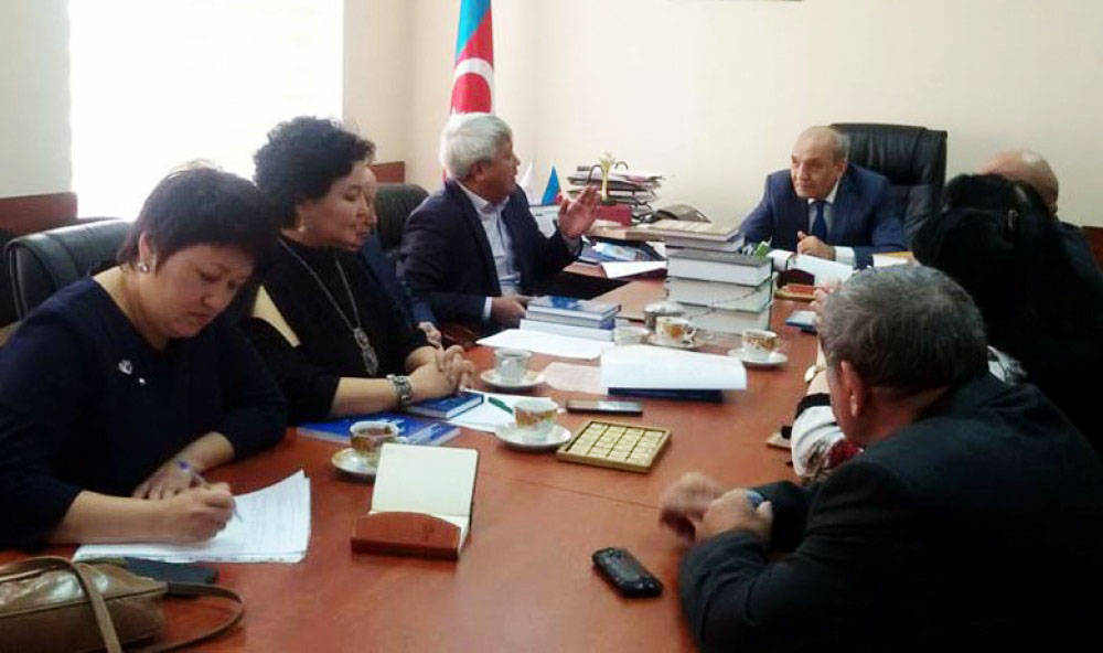 Казахстанские ученые посетили Институт языкознания