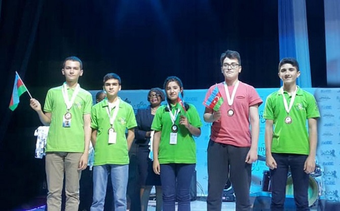 Azərbaycanlı şagirdlər Yeniyetmələrin XV Beynəlxalq Elm Olimpiadasında 5 medal qazanıblar