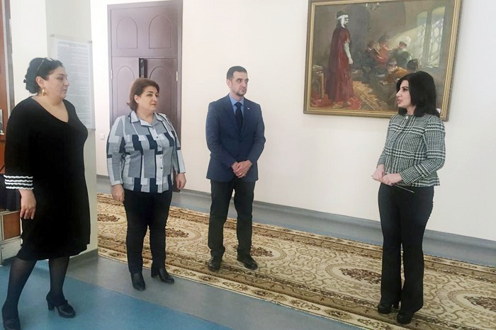 Сотрудники Национального музея истории Азербайджана посетили Музей народного образования