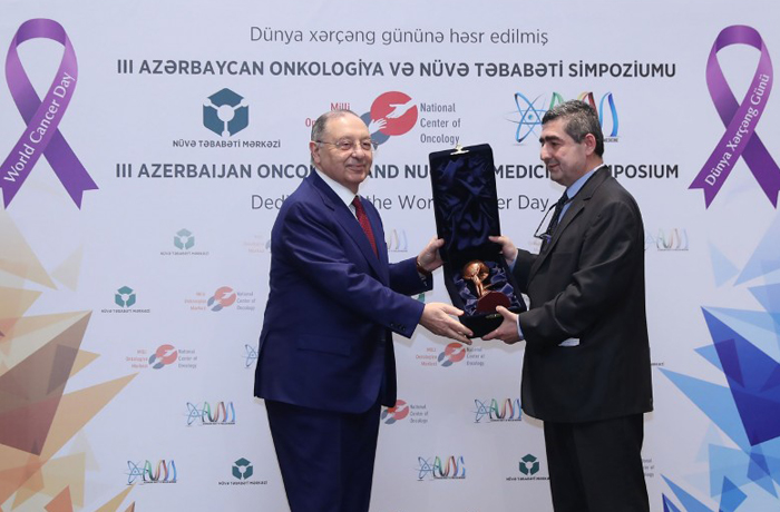 Академик Джамиль Алиев удостоен премии Организации Объединенных Наций «Посланник науки и мира»