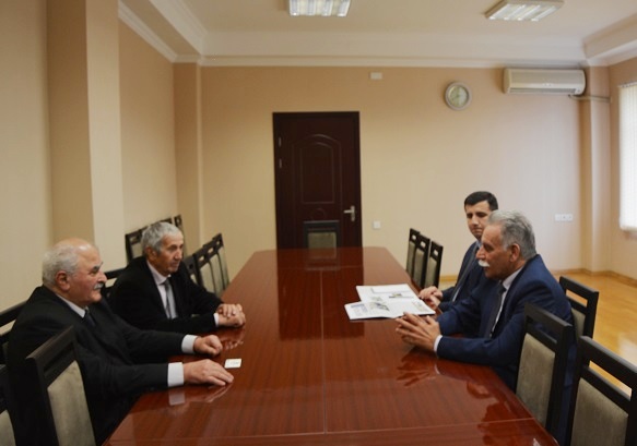 Академик Вагиф Фарзалиев встретился с новоназначенным послом Афганистана в Азербайджане