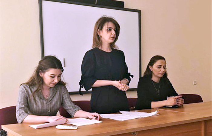 A scientific seminar on "Azerbaijani science: yesterday and today" for pupils