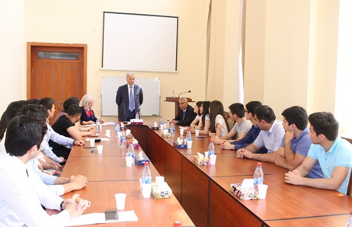 ANAS Institute of Economy held "Open Day" action for admission to the Master's degree