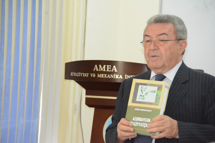 Presentation “Azerbaijan mathematicians” book held