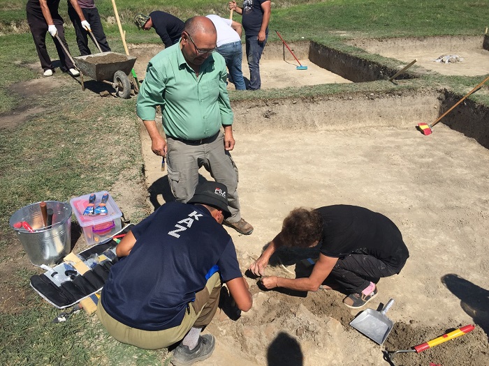 Азербайджанско-казахстанская международная археологическая экспедиция провела полевые исследования в Шеки