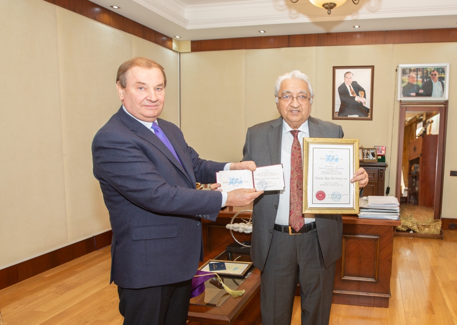 Academician Arif Pashayev awarded the honorary titles of Kharkov Aviation Institute