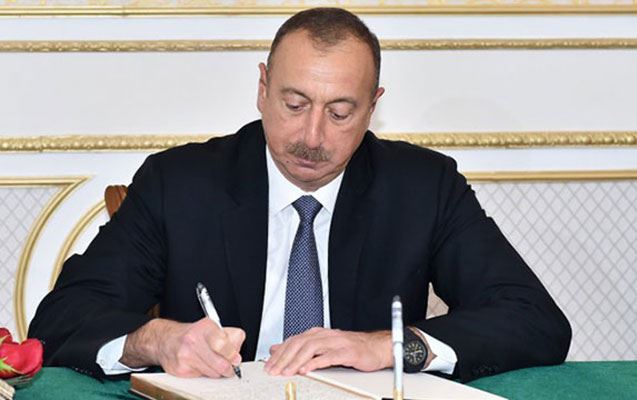 Распоряжение Президента Азербайджанской Республики о награждении Р.М. Эфендизаде орденом «Эмек» 2-й степени