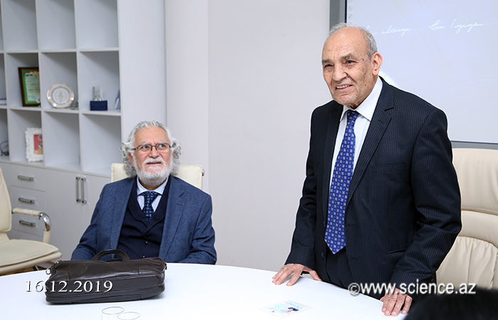Turkish scientist delivered a lecture at the Institute of Linguistics