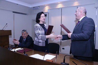 Азербайджанский университет архитектуры и строительства будет сотрудничать с двумя научными учреждениями НАНА