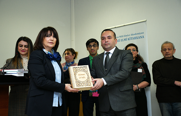 International Book Donation Day is celebrated at the Central Scientific Library