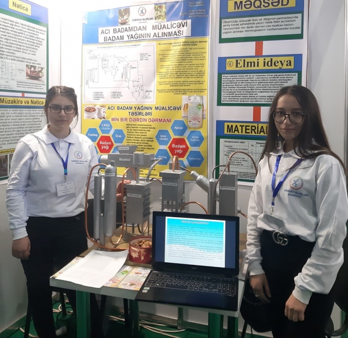 Schoolchildren conducted research at the Institute of Chemistry of Additives