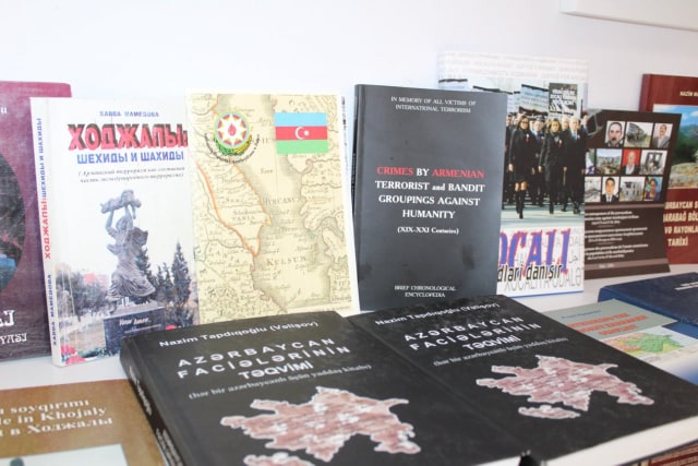 В Центральной научной библиотеке открылась выставка, посвященная 28-летней годовщине Ходжалинского геноцида