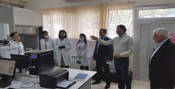 Delegation of SOCAR Baku Oil Refinery visited the High Technologies Park of ANAS