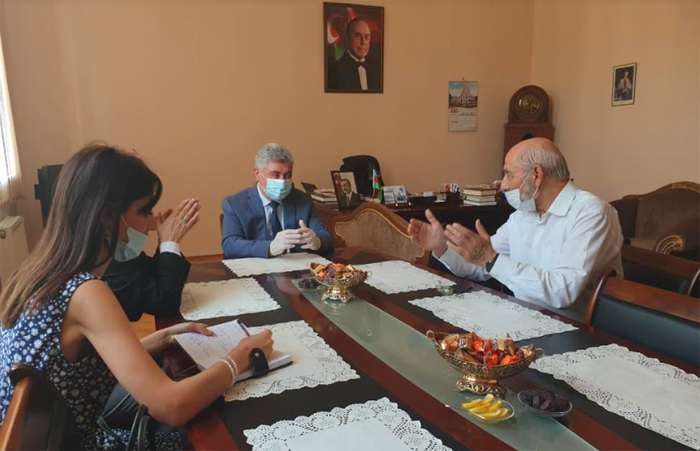 The Algerian Ambassador to Azerbaijan visited the Institute of Manuscripts of ANAS