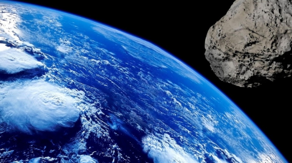Yerə yaxınlaşmaqda olan asteroid atmosferdə yana bilər