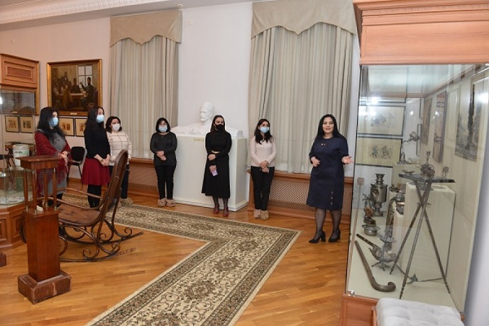 A scientific session dedicated to the 150th anniversary of Abdurrahim bey Hagverdiyev was held