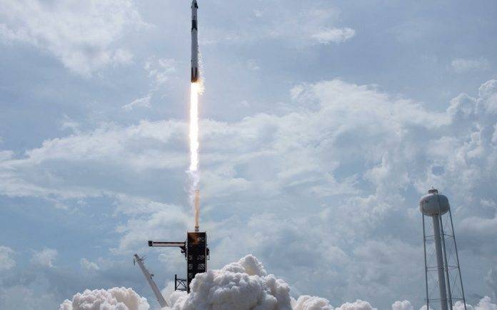 “SpaceX” kosmosa “Starlink” peykləri göndərib