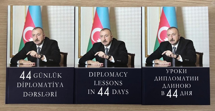 The CSL received the book "44 days of diplomacy lessons"
