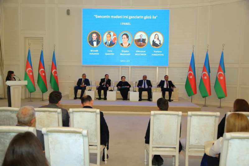 AMEA Gəncə Bölməsinin əməkdaşı forumda iştirak edib