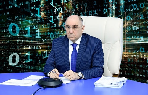 Akademik Rasim Əliquliyev: “Müasir çağırışlar XXI əsrin valideyninin elektron vətəndaş pasportunun olmasını tələb edir”
