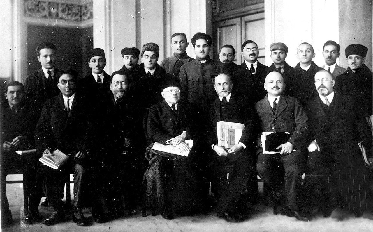 Türk xalqlarının elmi-mədəni əməkdaşlığının tarixi özülü