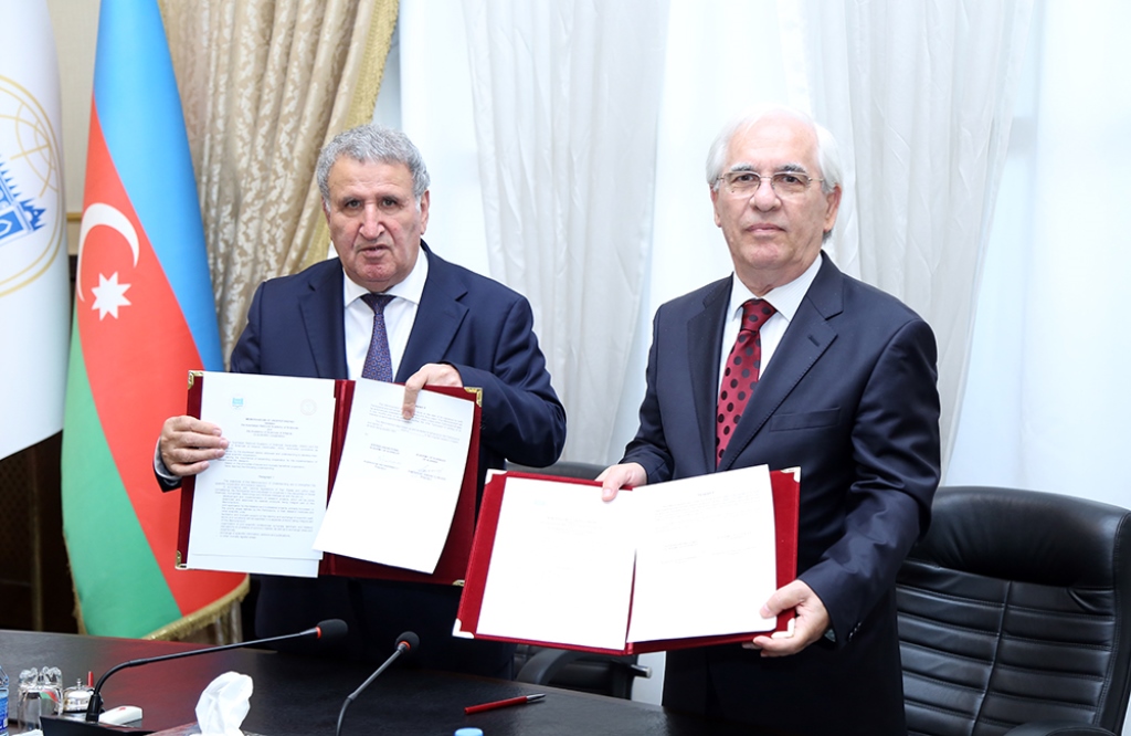 AMEA ilə Albaniya Elmlər Akademiyası arasında anlaşma memorandumu imzalanıb