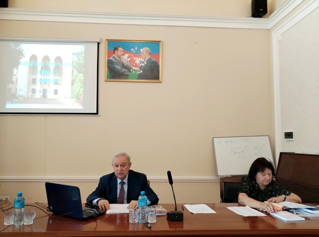 Kataliz və Qeyri-üzvi Kimya İnstitutunda 2026-2030-cu illər üçün elmi tədqiqat işlərinin prioritet istiqamətləri müzakirə edilib