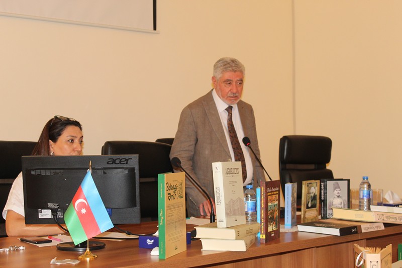 Əlyazmalar İnstitutunda “Qərbi Azərbaycan və Qarabağ dövri mətbuatda” mövzusunda tədbir keçirilib