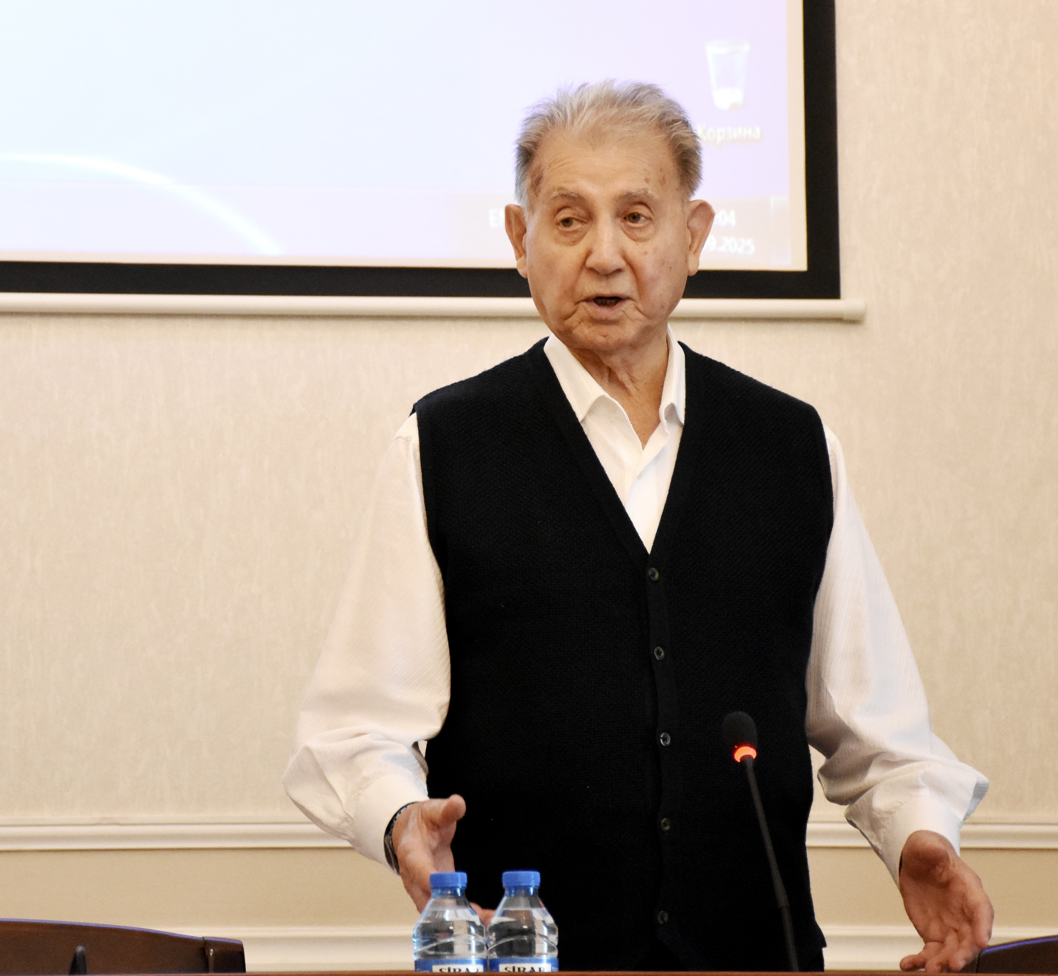 Geologiya və Geofizika İnstitutunun Elmi şurasının növbəti iclası keçirilib