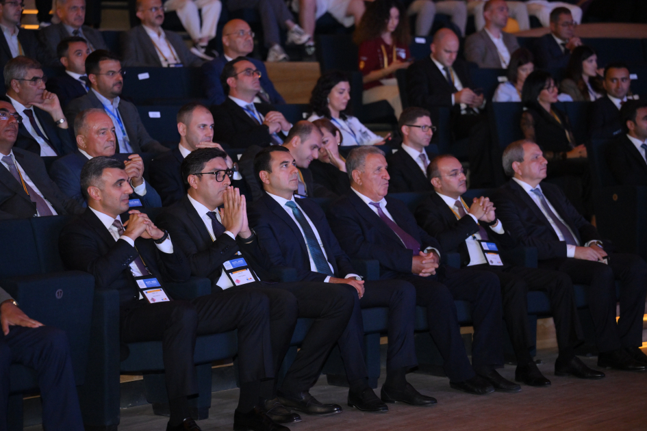 Bakıda Beynəlxalq Universitetlərarası Proqramlaşdırma Müsabiqəsinin dünya finalının açılış mərasimi keçirilib