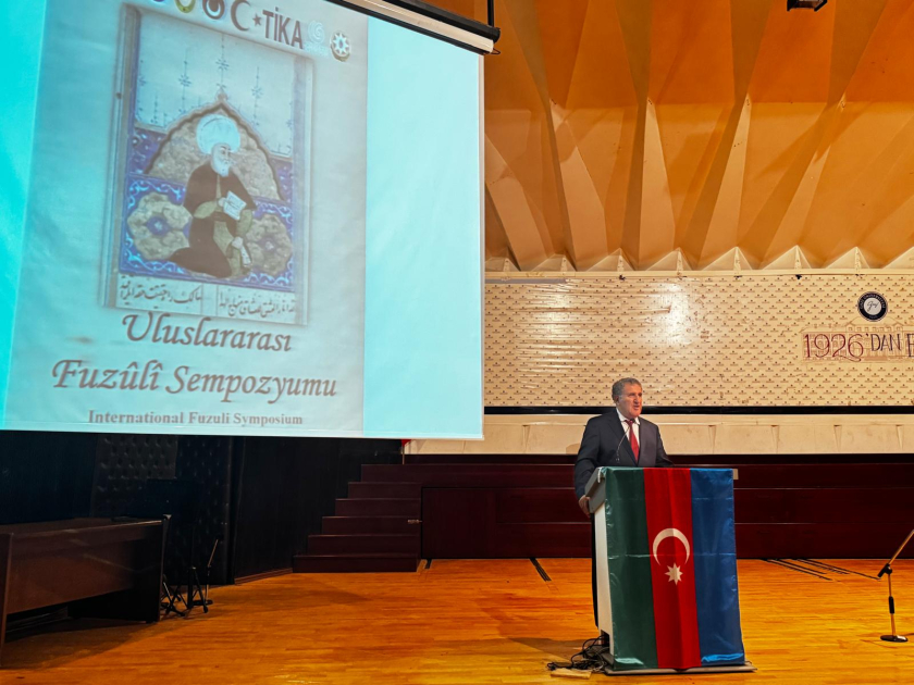 A literary and artistic composition dedicated to Mahammad Fuzuli was presented in Ankara