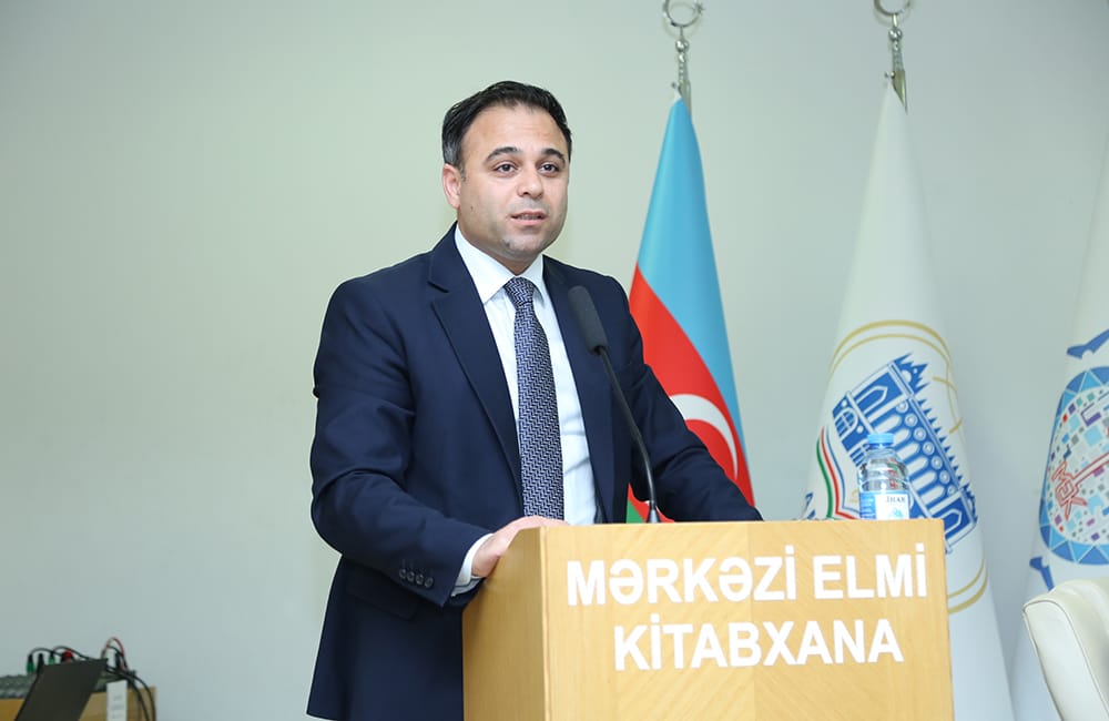Folklor İnstitutunun direktoru Hikmət Quliyev: “Türkoloji folklorşünaslıq emosional diskursdan elmi konsepsiyaya keçidi zəruri edir”