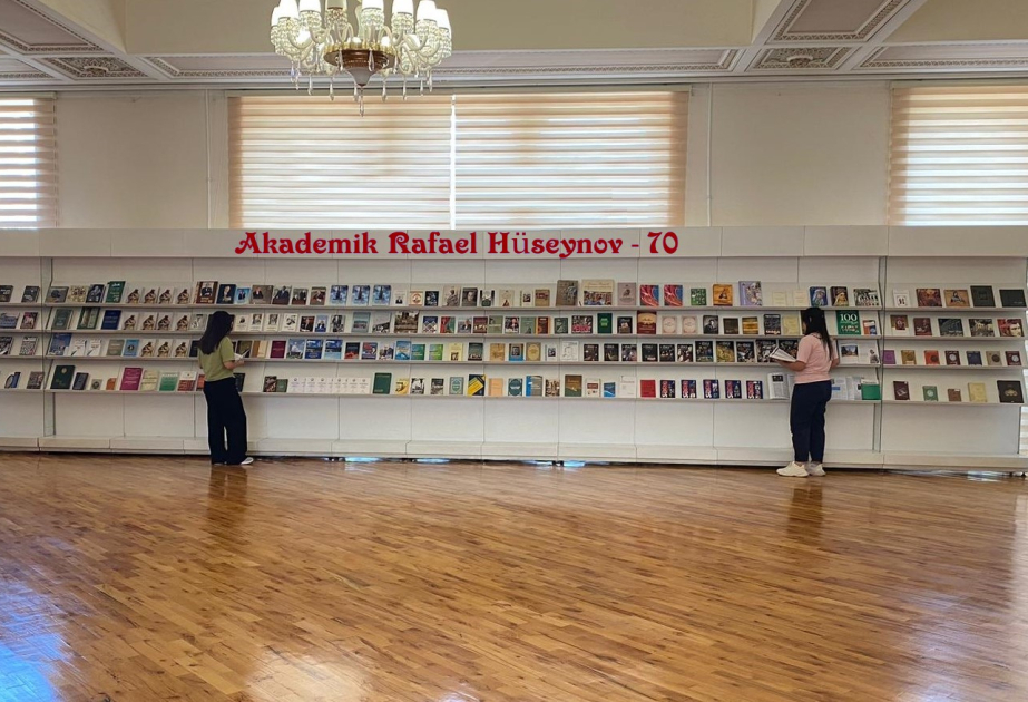 Milli Kitabxanada “Akademik Rafael Hüseynov - 70” adlı kitab sərgisi açılıb