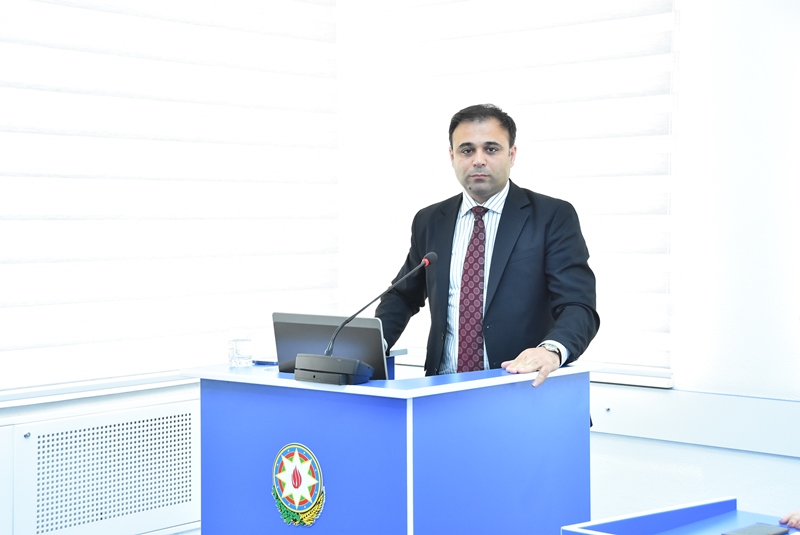 Folklor İnstitutunun direktoru “Rəqəmsal tibb 4.0: problemlər, imkanlar və perspektivlər” mövzusunda respublika konfransında məruzə edib