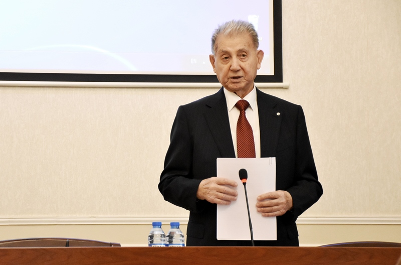 Geologiya və Geofizika İnstitutunda əldə edilmiş mühüm elmi nəticələrin müzakirəsi keçirilib