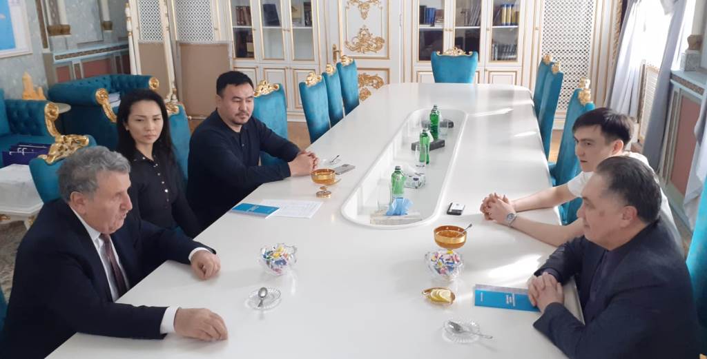 Academician Isa Habibbeyli met with the members of the Parliament of the Republic of Kazakhstan