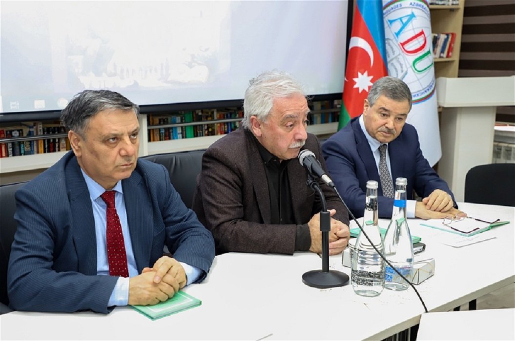 ADU-da “Müasir dövrün aktual problemləri” mövzusunda elmi seminar keçirilib