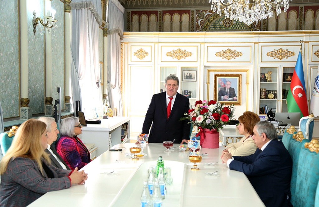 A meeting with the historian of science, Zemfira Hajiyeva, at the Presidium of ANAS