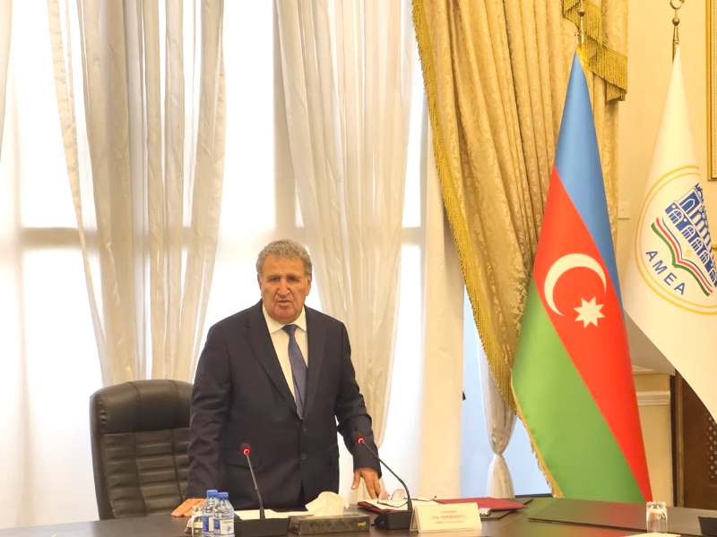 Akademik İsa Həbibbəyli: “Mərhələli şəkildə AMEA-nın elmi müəssisələrində  rəqəmsal hesabat sisteminə keçiləcək”