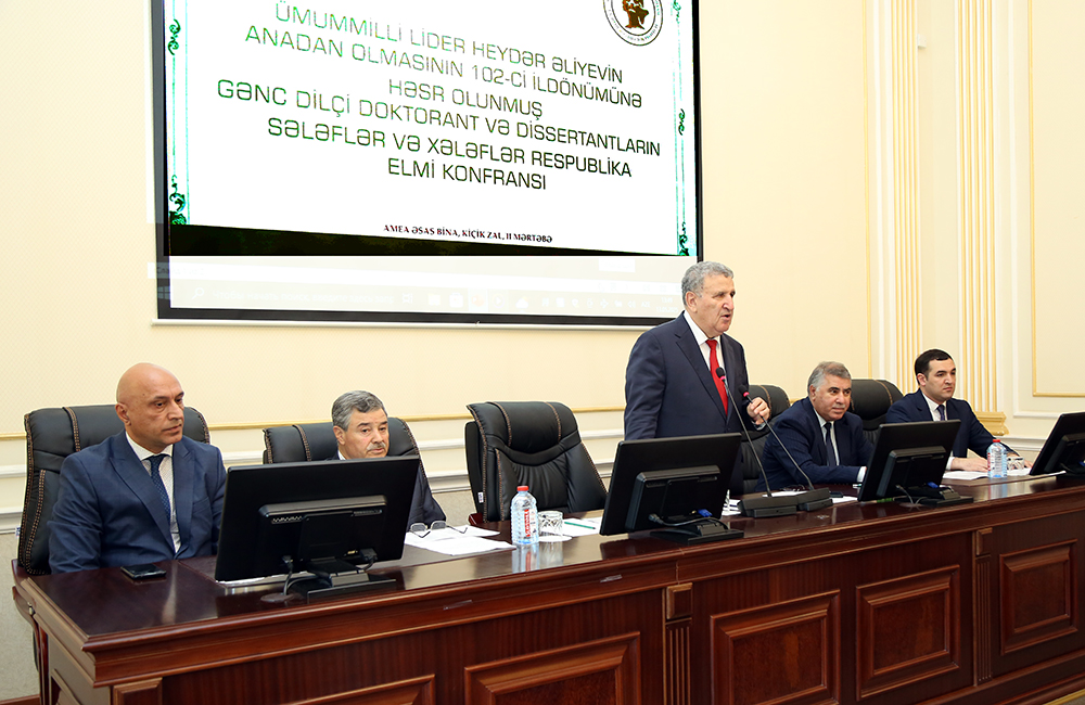 AMEA-da gənc dilçi doktorant və dissertantların “Sələflər və xələflər” respublika elmi konfransı keçirilib