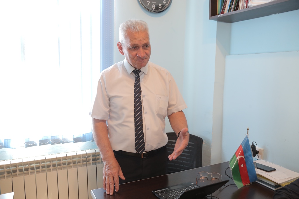 Mərasim folkloru və milli kulinariya ənənəsi şöbəsində gözbağlıca oyunlarının eposdakı transformasiyası araşdırılıb