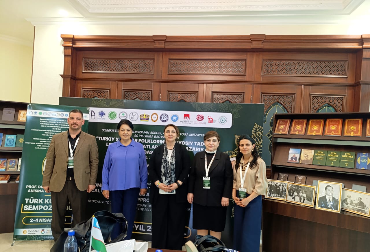 Folklor İnstitutunun dosenti beynəlxalq elmi simpoziumda çıxış edib