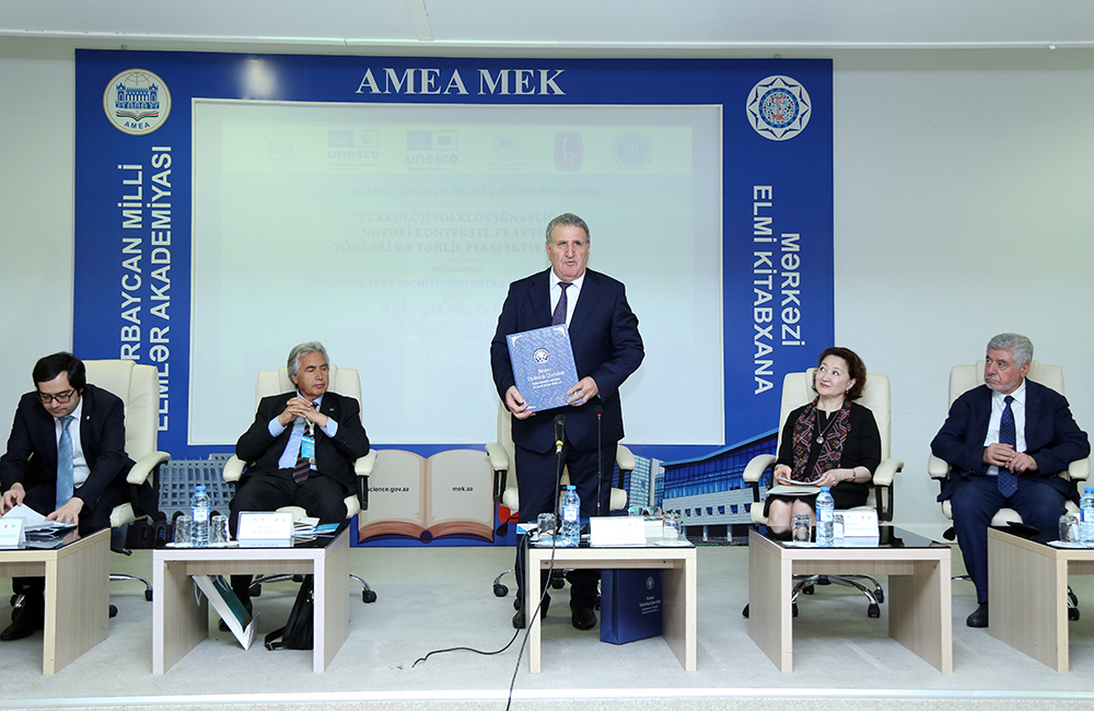 AMEA-da VIII “Ortaq türk keçmişindən ortaq türk gələcəyinə” mövzusunda beynəlxalq elmi simpozium keçirilir